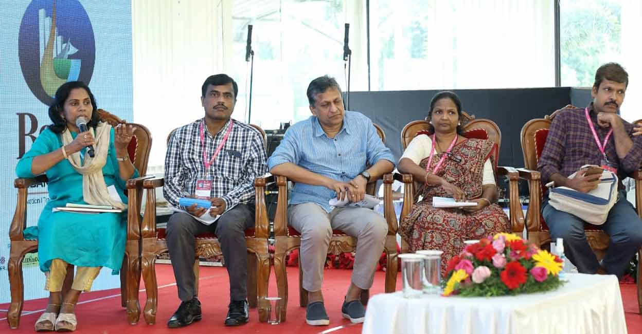 (Left) M M Sheeba, senior town planner, GCDA, speaks during a session on 'Future of Kochi' at the National Urban Conclave – Bodhi 2022 at the Bolgatty Palace in Kochi on Monday. Photo: Special arrangement