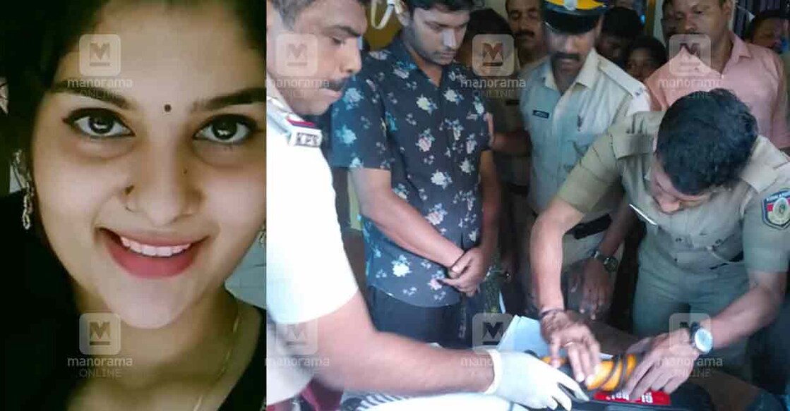 Vishnupriya; Police and Shyamjith (black shirt) at the house in Manantheri in Kannur as part of evidence collection. Photo: Manorama