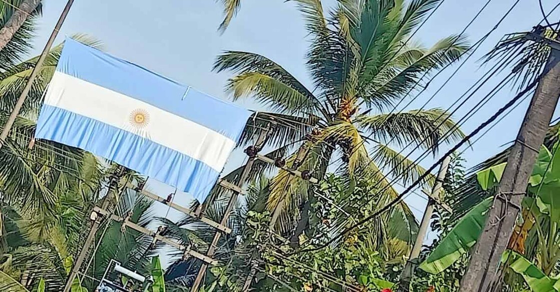 Minister K Krishnankutty shared the photograph of an Argentina flag tied over power lines at Chovva in Kannur district. 