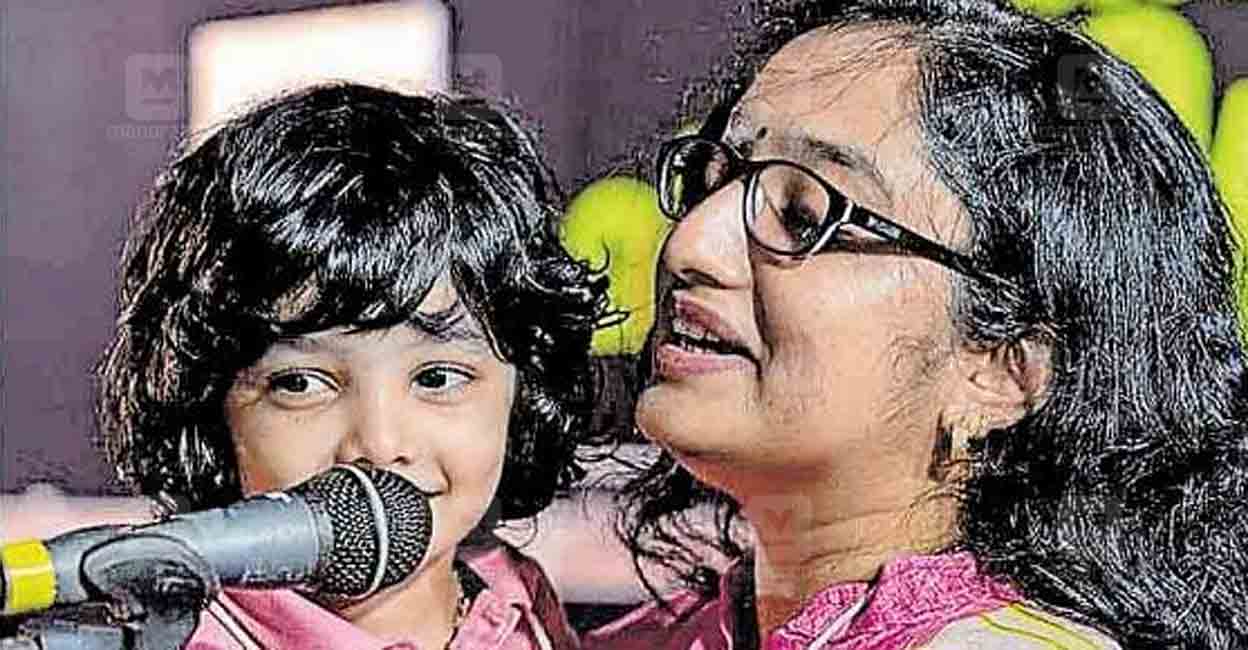 Pathanamthitta Collector Divya S Iyer had brought her three-and-a-half -year old son Malhar to the valedictory ceremony of the sixth International Film Festival of Adoor 