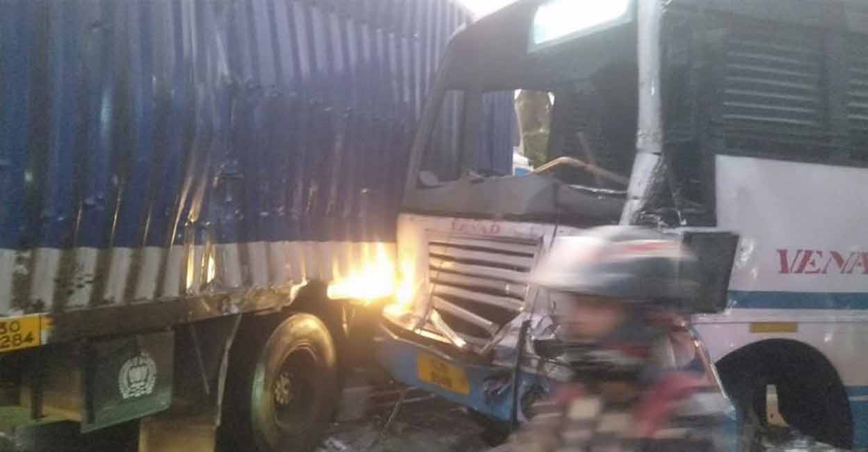Ramming Rear At least 30 injured as KSRTC rams into truck near Cherthala