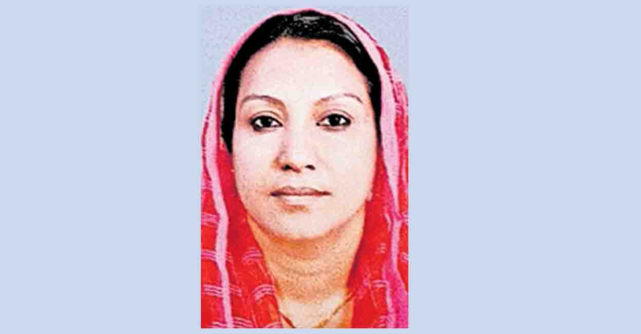 KK Nisamol was on the PSC rank list for Lower Division Clerks (for Ernakulam district), the validity of which expired on March 30, 2015.