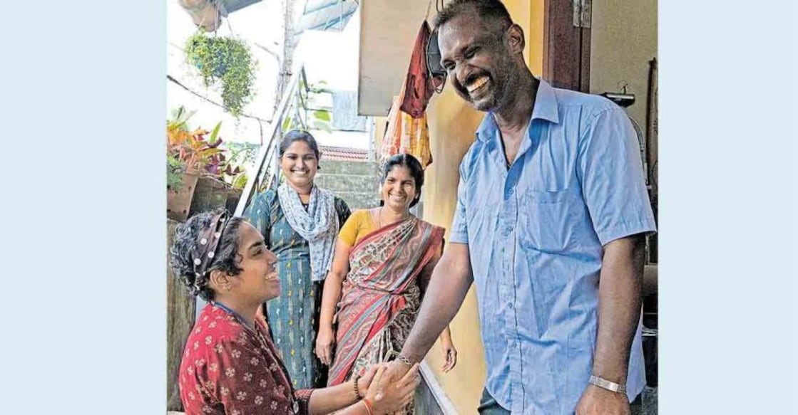 Sreeja Mol with Mahadevan and family. Photo: Manorama. 