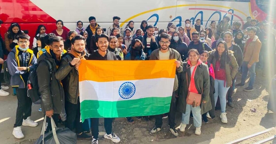 India starts evacuating students from Ukraine via Hungary, Romania borders; AI to operate two rescue flights India starts evacuating students from Ukraine via Hungary, Romania borders; AI to operate two rescue flights