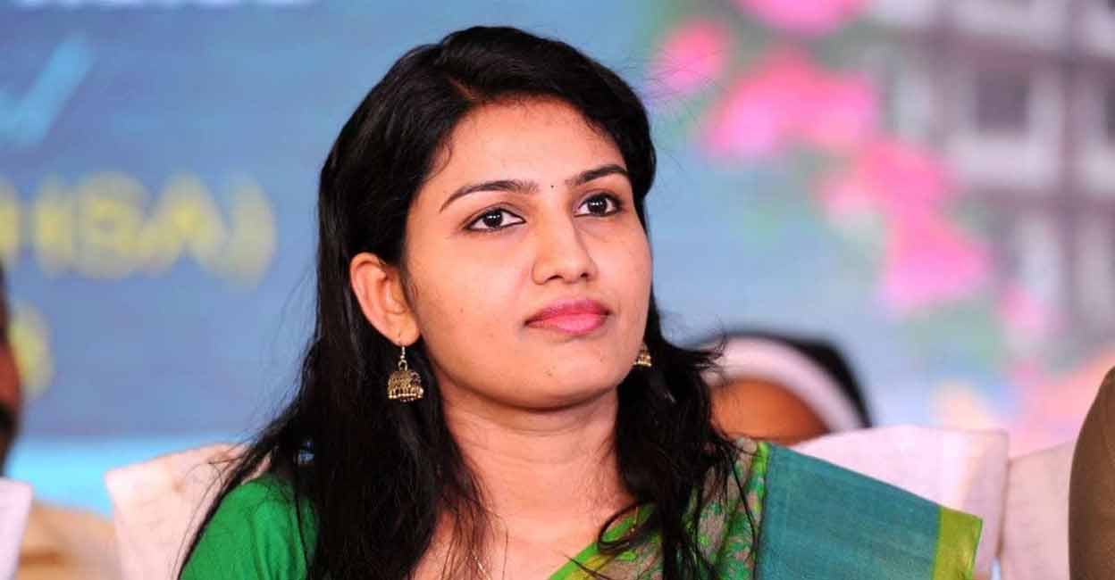 Renu Raj Renu Raj is a native of Ithithanam, near Chanagancherry, in Kottayam district.