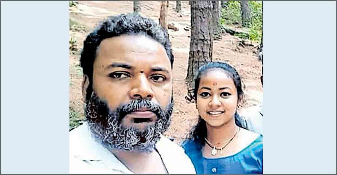 വിനീഷും പാർവതിയും