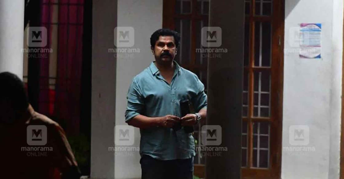 Dileep leaving the Police Club at Aluva after the second day's questioning on Tuesday. 