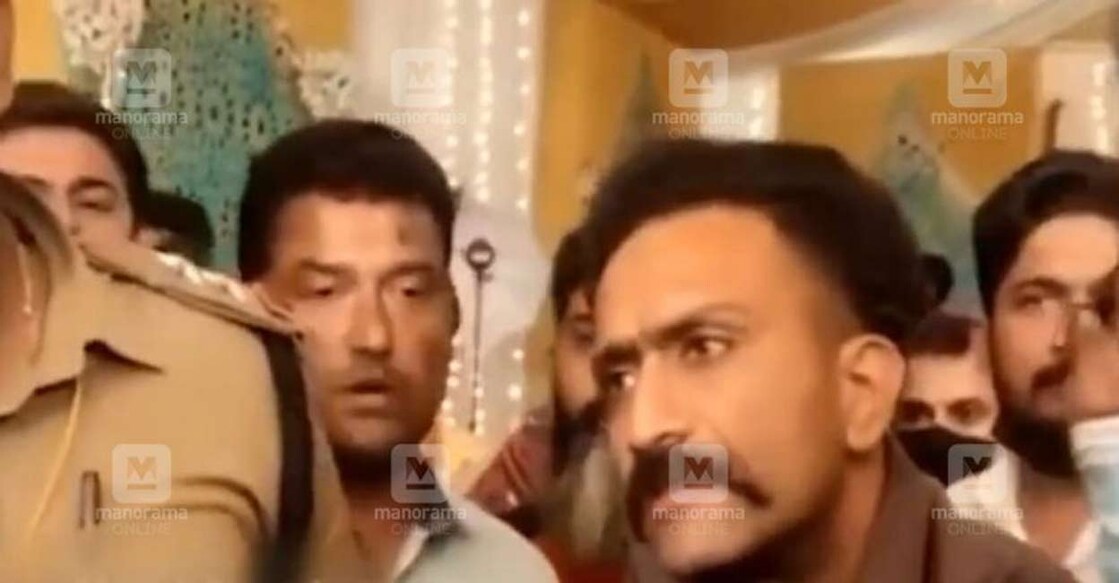 shine-tom-chacko-thallumala