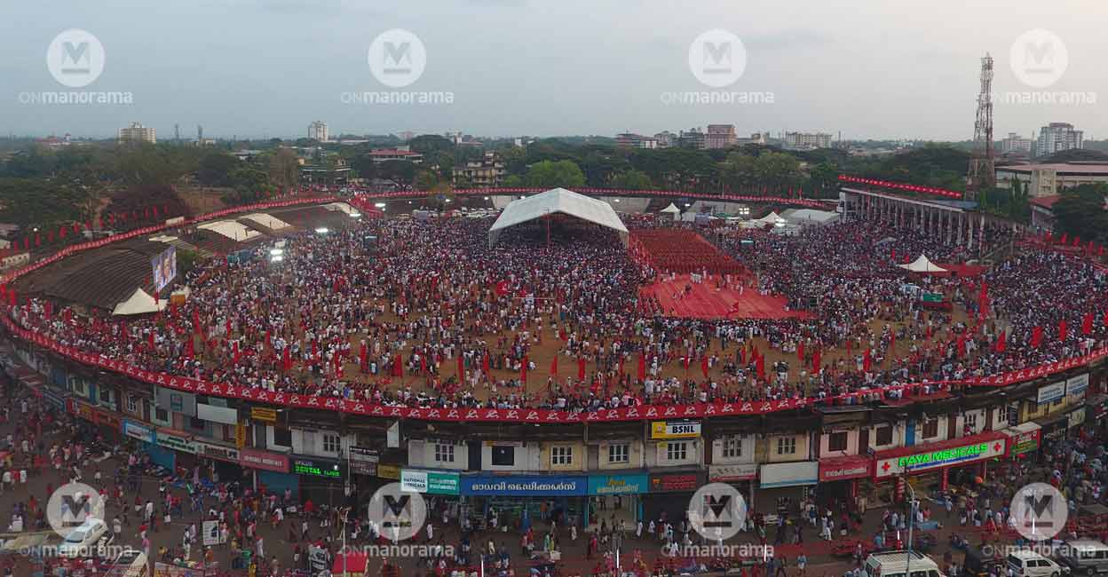 cpm-party-congress CPM workers assembled at the Jawahar stadium in Kannur on the last day of the 23rd Party Congress. Photo: Manorama/EV Srikumar