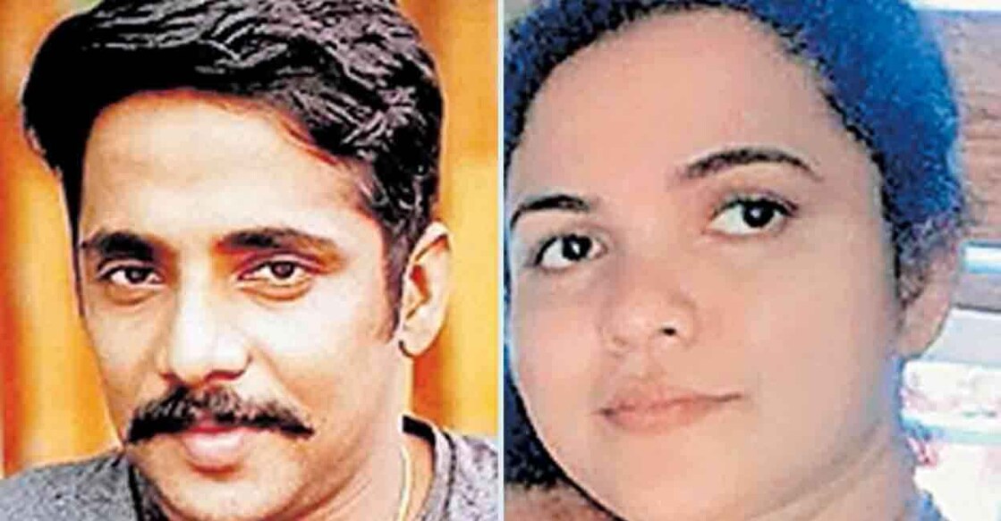 bombs-hurled-at-house-in-pinarayi-1