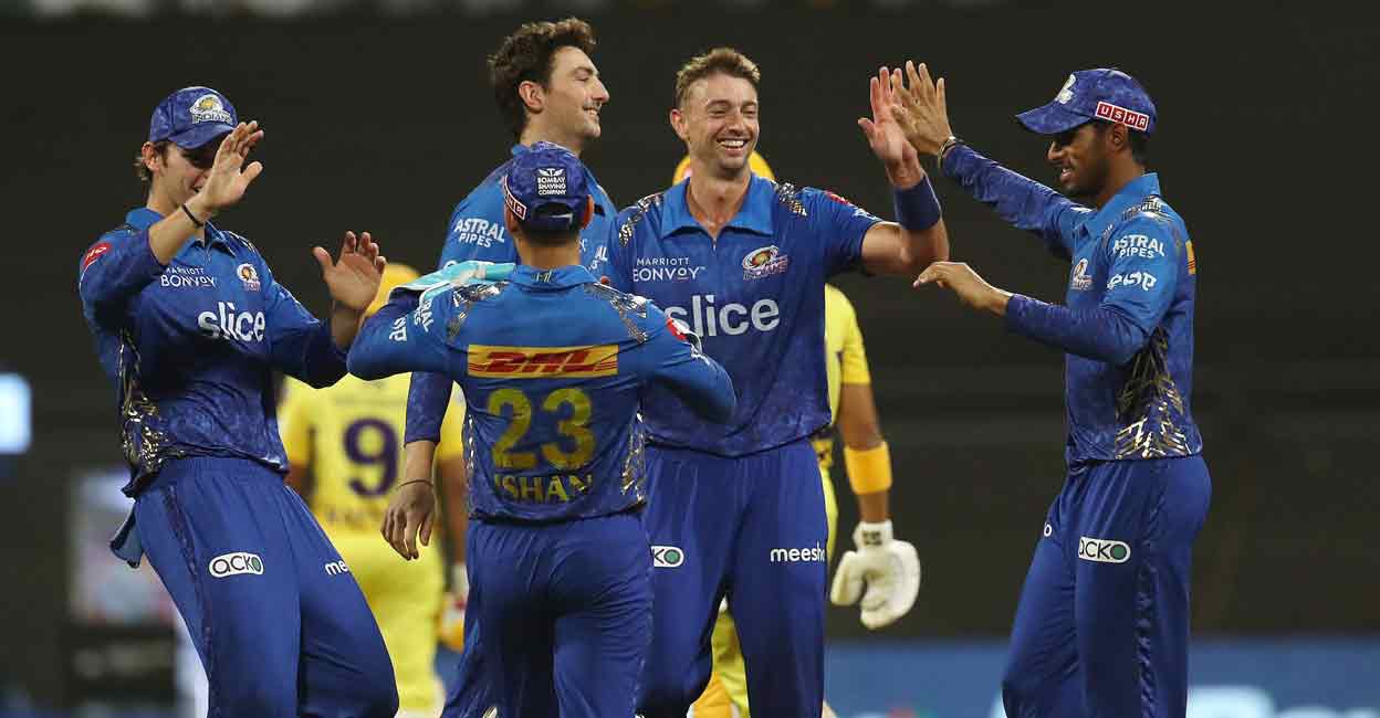 IPL 2022: Mumbai Indians beat Chennai Super Kings in low-scoring battle