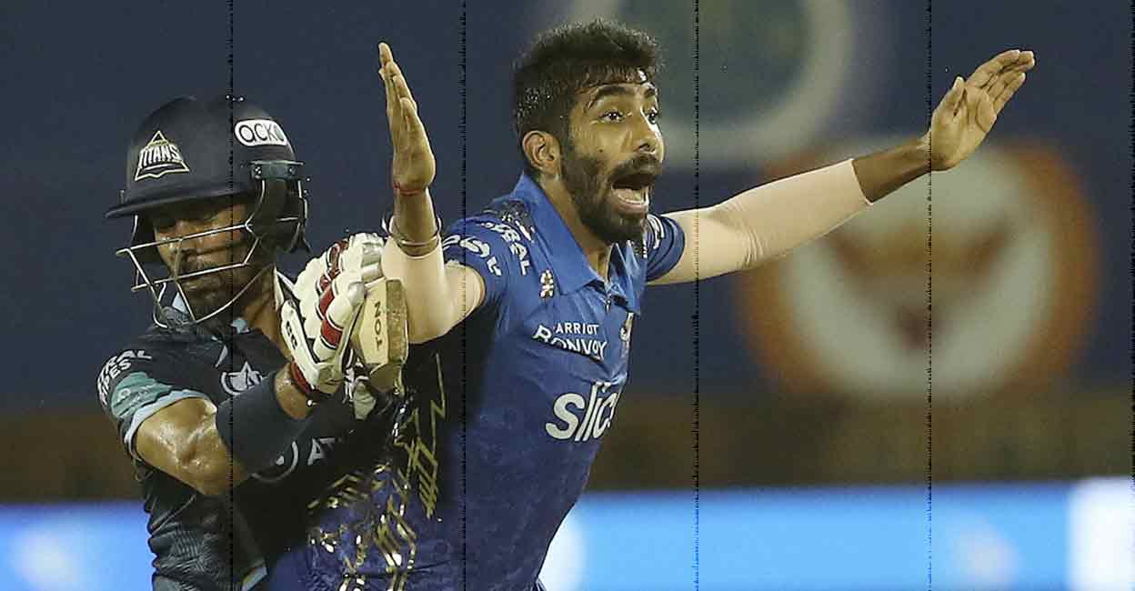 IPL 2022: Death bowling masterclass delivers Mumbai Indians narrow win over Titans
