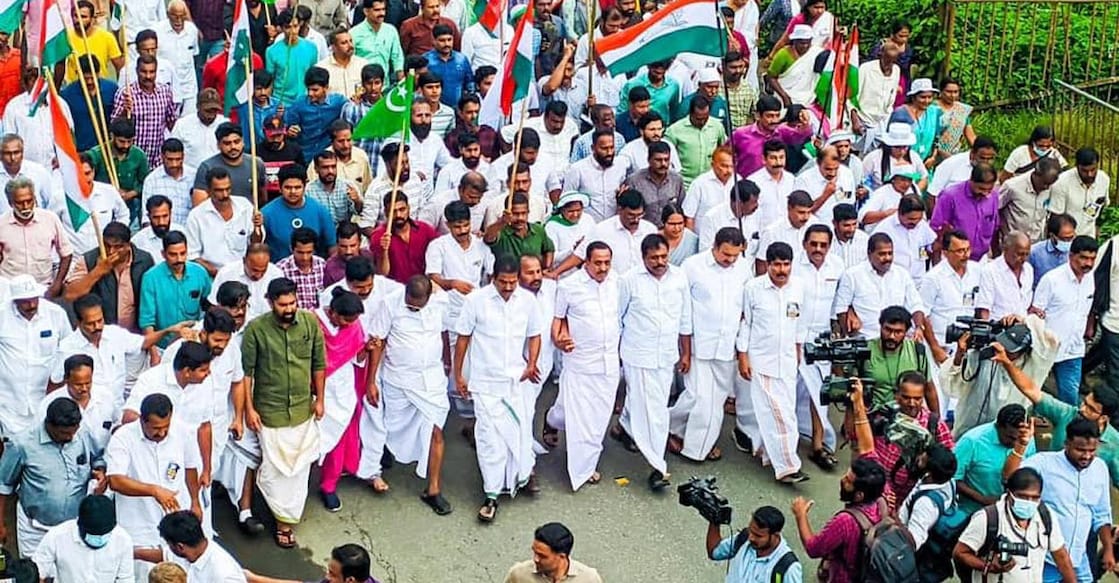 Hundreds of Congress activists joined the rally at Kalpetta in protest against the attack on the MP office of Rahul Gandhi. Photo shared by V T Balram on Facebook.