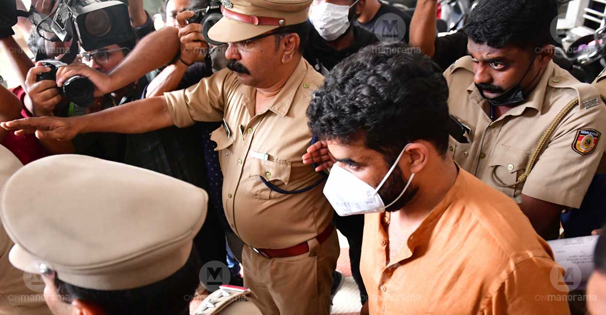Police takes Malayalam actor-producer Vijay Babu, an accused in a sexual assault case. Photo: Josekutty Panackal/Manorama