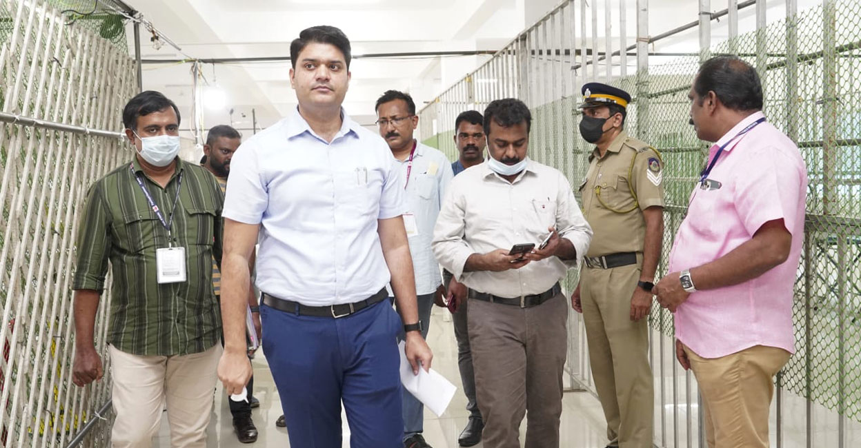 Ernakulam District Collector Jafar Malik visits the counting station at Maharaja's College on Thursday. Photo: PRD