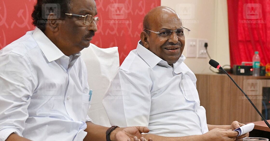 CPM state secretary Kodiyeri Balakrishnan (right) and A K Balan address media in Thiruvananthapuram. Photo: Manorama