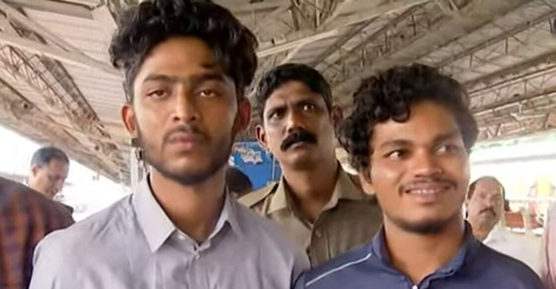 The Kozhikode natives were caught at the Olavakkode Railway Station with 7kg ganja and 3kg hashish.