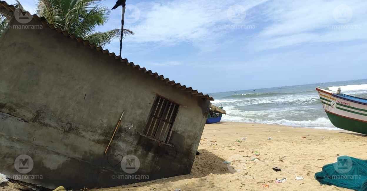 A house dropped on its nose at Mambally, some five kilometres north of the harbour. Photo: Ayyappan R/Manorama A house dropped on its nose at Mambally, some five kilometres north of the harbour. Photo: Ayyappan R/Manorama