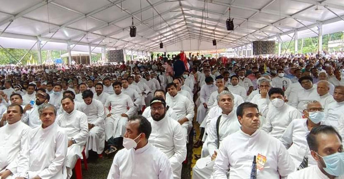 A gathering of priests and members of the laity during a public meeting at Kaloor in Kochi on Sunday. protesting the Syro-Malabar Church hierarchy's controversial decisions. 