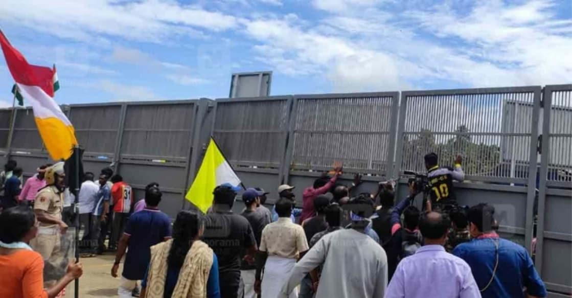 vizhinjam-protest Protests against the Vizinjam Port project. Photo: Manorama Online.