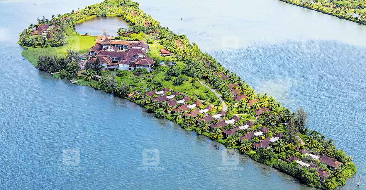 The demolition of the Kapico Resort at Panavalli Nediyathuruth, which was ordered to be demolished by the Supreme Court for violating the Coastal Management Act, began on Sept 15. Photo: Atlee Fernandez/Manorama