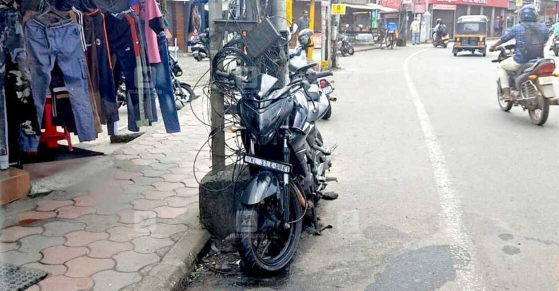 bike-accident-kottaym The bike that got into the accident. Photo: Manorama.