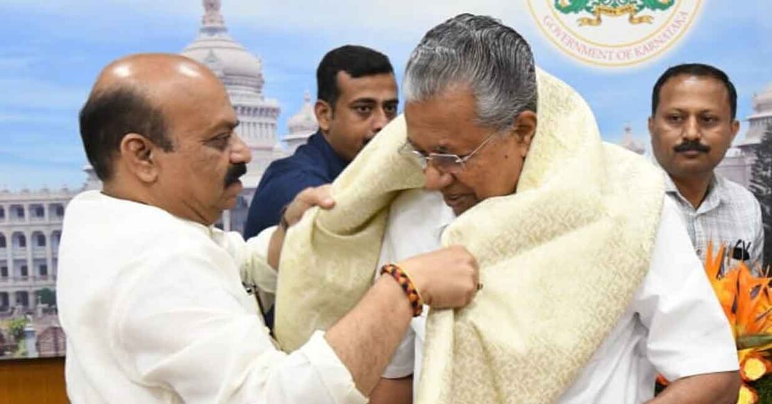 Basavaraj Bommai, Pinarayi Vijayan Karnataka CM Basavaraja Bommai welcomes his Kerala counterpart Pinarayi Vijayan.