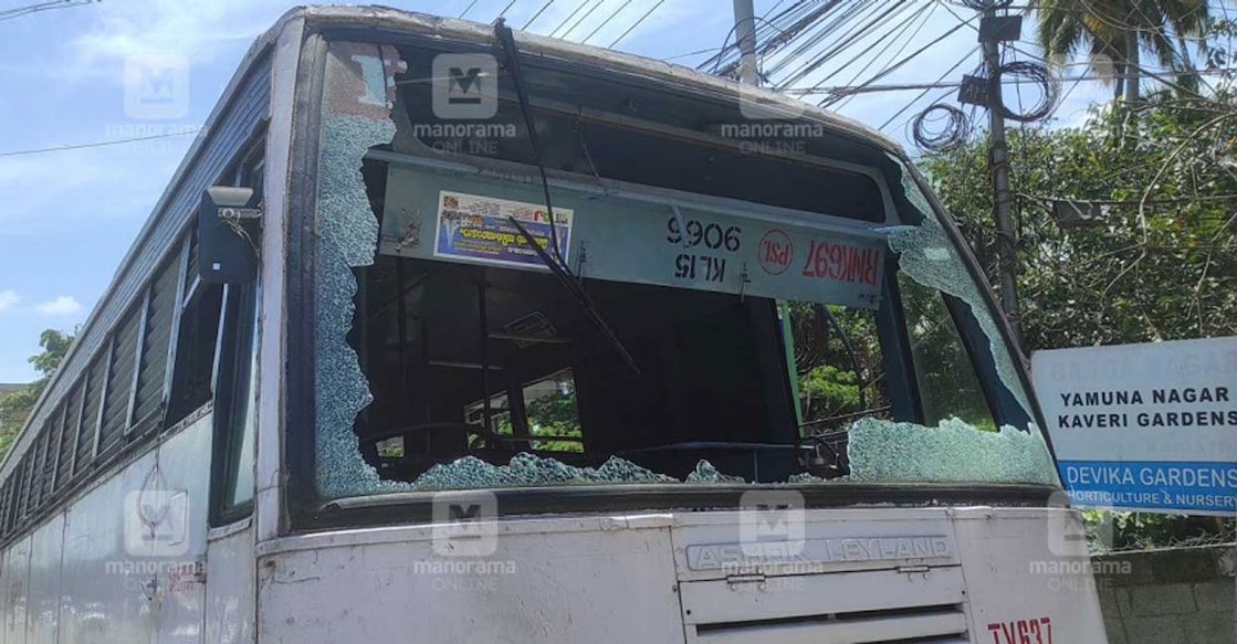 KSRTC bus A KSRTC bus that was destroyed in stone pelting at Attakulangara in Thiruvananthapuram on Friday.
