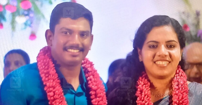 Sachin Dev, Arya Rajendran.