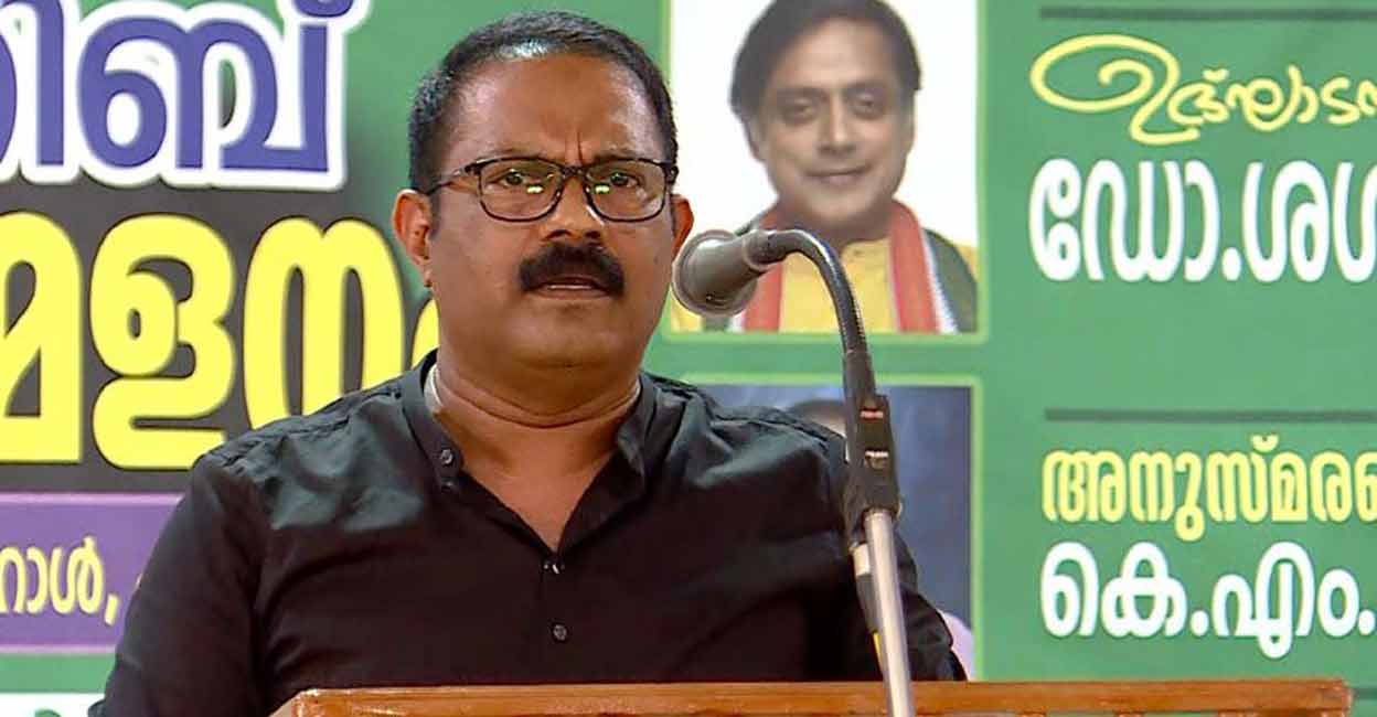 KM Shaji speaks at a E Ahamed memorial event in Kannur on Saturday. Photo: Manorama 