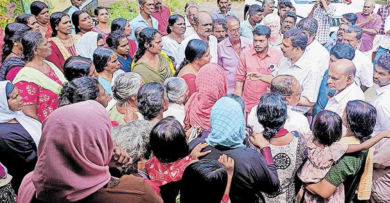 kollam-chavara-rain-problems-1 District Collector N Devidas speaks to people living at relief camp in Panamana. Photo: Manorama
