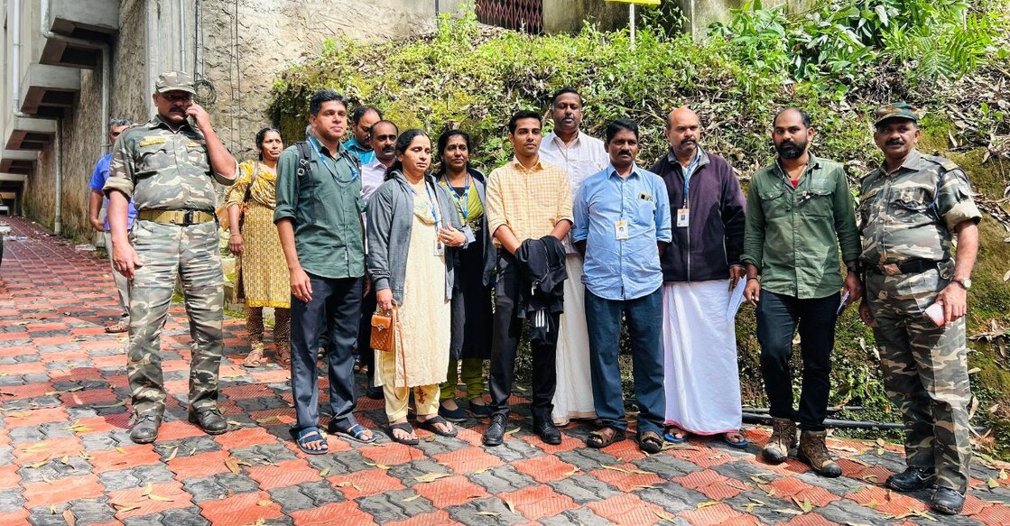 STF officials who conducted the eviction drive on Monday at Chinnakanal Thavalam. Photo: Special Arrangement