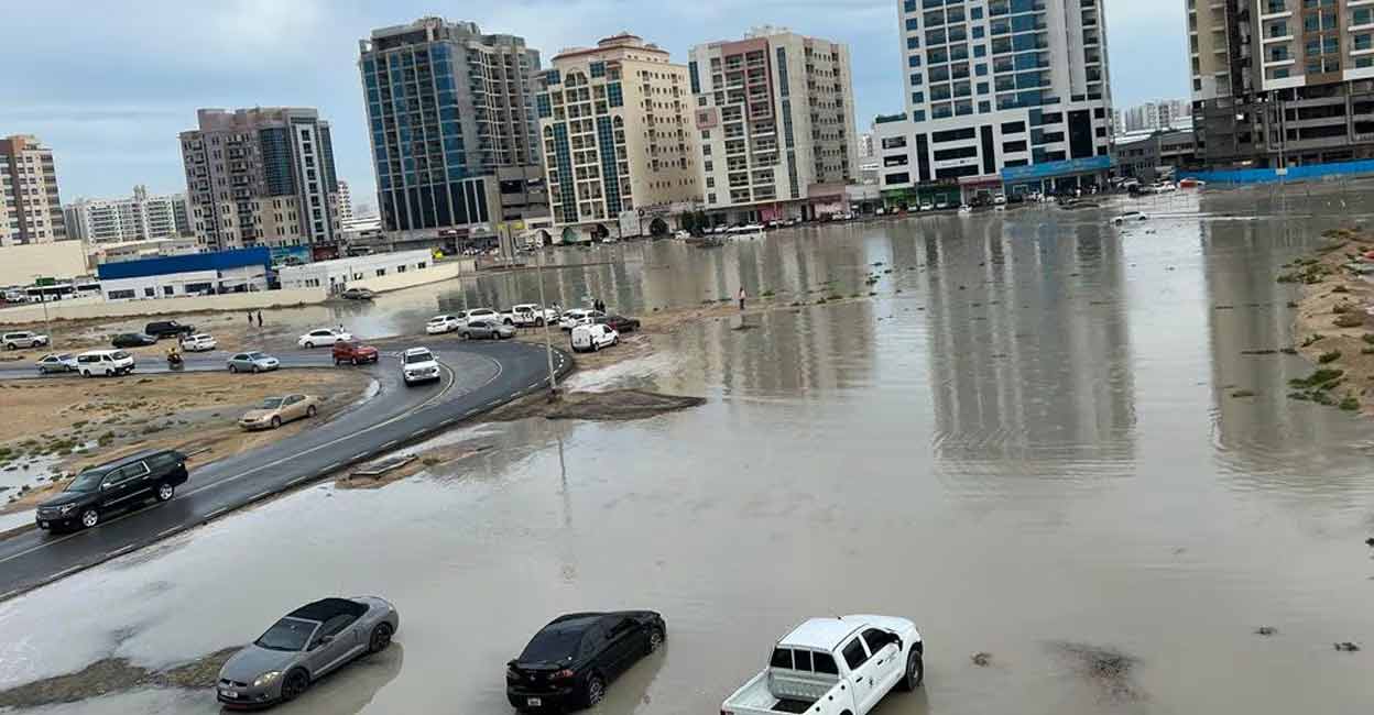 uae-flood Waterlogged roads in Dubai's Muhaisnah region. Photo: Manorama