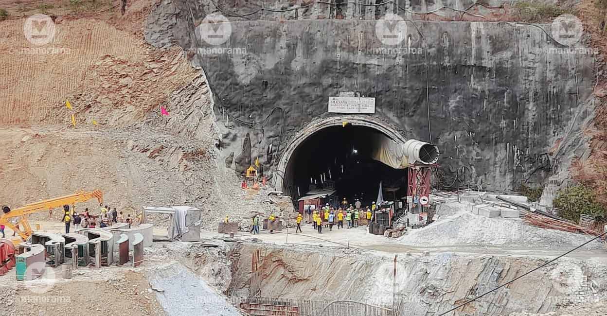 Uttarakhand tunnel collapse: Workers rescued successfully