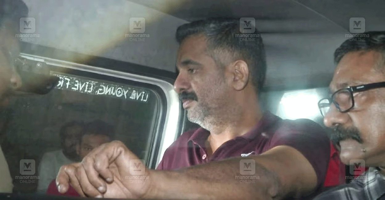 honour-killing-accused-aluva The victim's father, who is the murder accused, has been remanded.