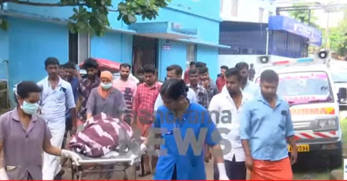 Urmila's  body taken to hospital. Photo: Screengrab/ Manorama News