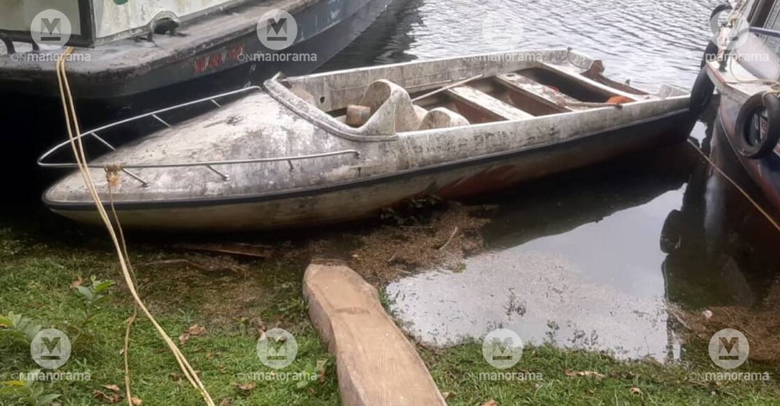 The old fibre boat used by officials of the Irrigation department lying in the Thekkaday Boat Landing.  Photo: Special Arrangement