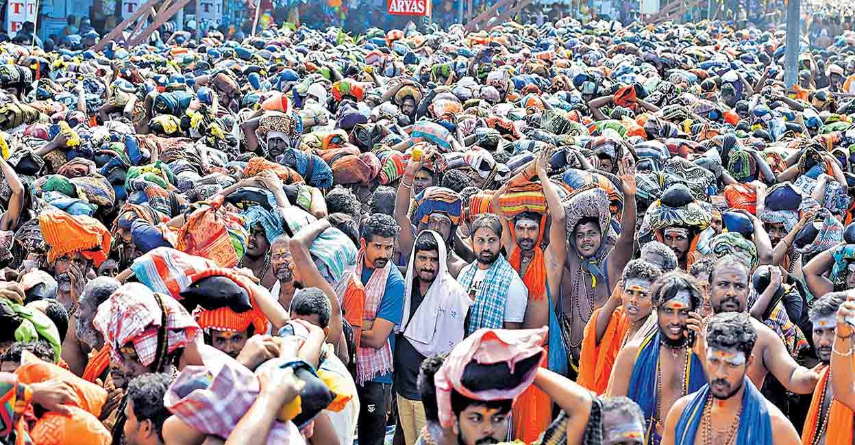 Devotees at Sabarimala. File Photo: Manorama