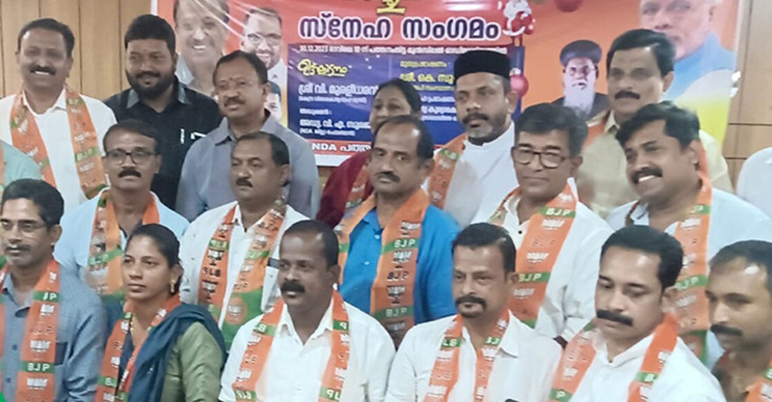Around 50 Christian families, including Fr Shaiju Kurien, Secretary of the Orthodox Church Nilakkal Bhadrasanam in Pathanamthitta district in southern Kerala, joined the BJP in the presence of Union Minister V Muraleedharan on Saturday. Photo: BJP Keralam/ Facebook