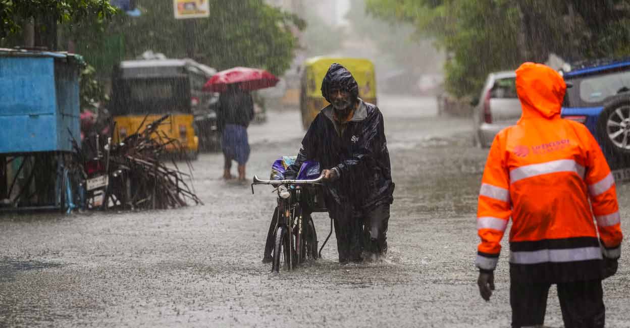 Chennai flood Death toll rises to 12; Boats and tractors used in