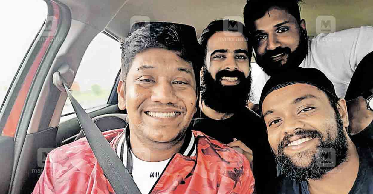 aravind-with-friends-1 aravind-with-friends-1