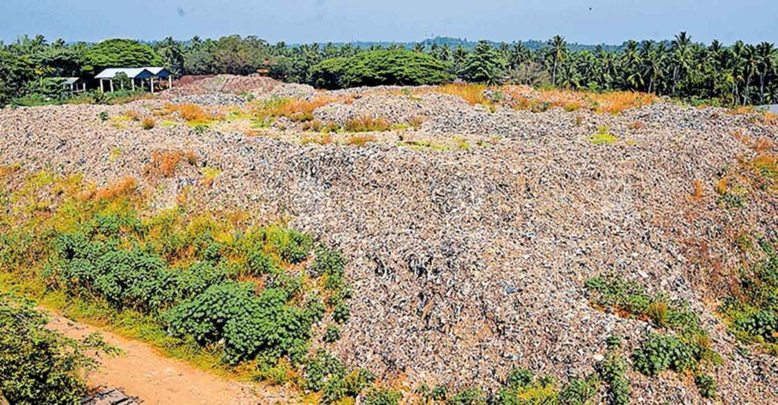A week ago, a minor fire broke out in the Njeliyanparamba plant, though much smaller compared to the blaze at the Brahmapuram waste yard in Kochi. Photo: Manorama