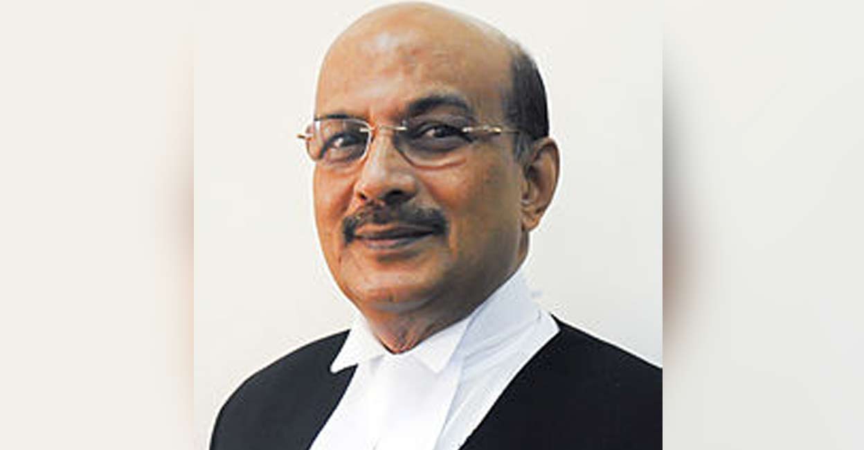 kp-dandapani-2103 In Kerala High Court, Dandapani is remembered as a senior lawyer with proven expertise in constitutional, company and criminal laws.