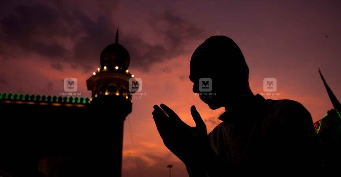 APTOPIX India Ramadan