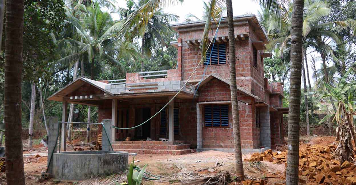 House Construction (Photo - Shutterstock/Sabeeq Palayil) The applications can be submitted online on the basis of affidavits issued by building owners and licensees who prepared the building plan and carried out supervision, or empaneled engineers. Photo: Shutterstock/Sabeeq Palayil