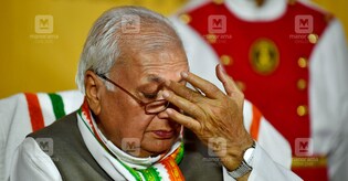 HC cancels Guv Khan's nominations to Kerala University senate