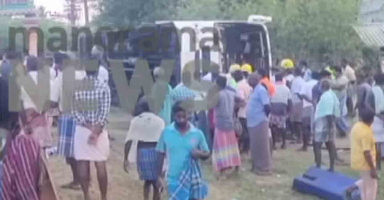 4 dead, 38 injured as Kerala pilgrims' bus meets with accident