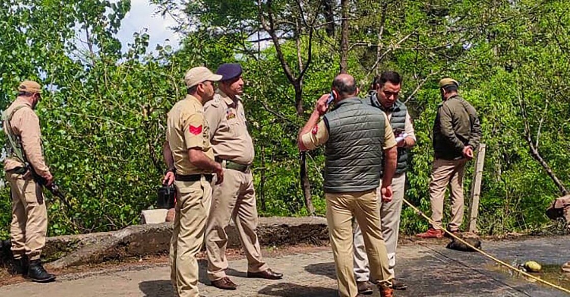 Security personnel during a cordon and search operation after a terror attack in which five Army personnel were killed .Photo: PTI
