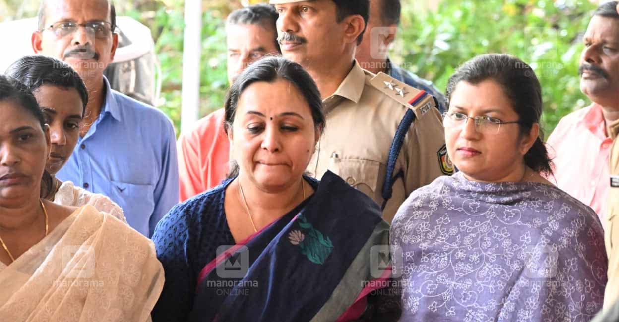 Health minister visits Vandana's home, declines to address media ...