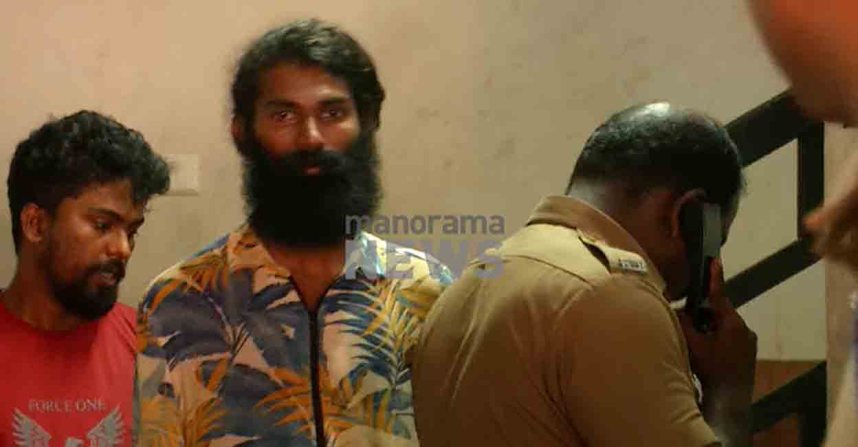 Thrissur native Sanoop and Palakkad native Rahul Raj were arrested for allegedly attacking the CI and team from North police station.